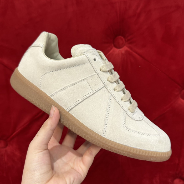 ma*iso*n mar*giela  mama-001