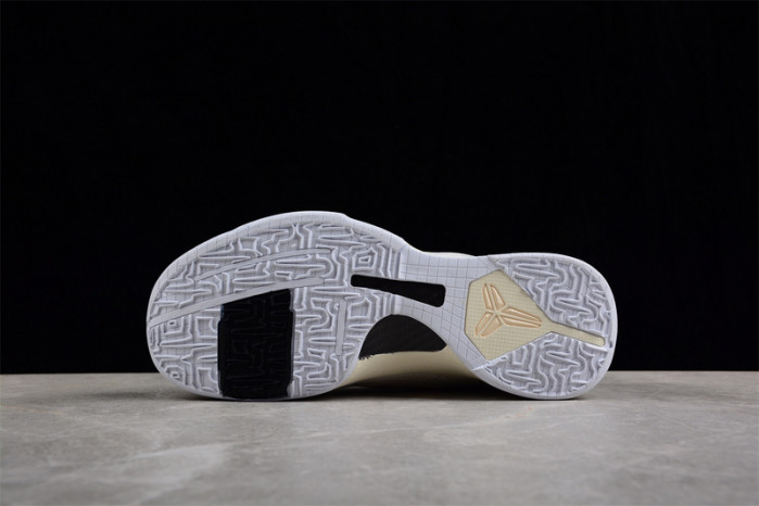 nike kobe db4796-101