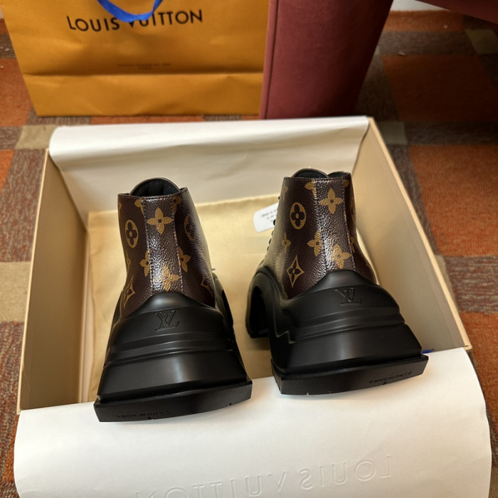 lou vuit sci-fi sneakers  lvss-0266