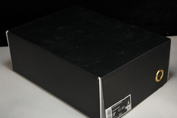 air jordan 11 defining moments” ct8012-170