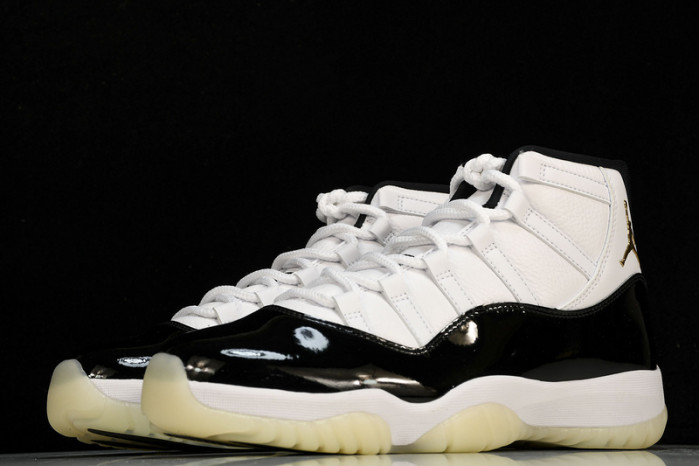 air jordan 11 defining moments” ct8012-170