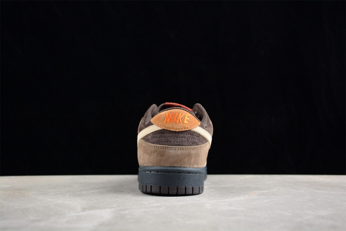 nike sb dunk low  uk2320-189