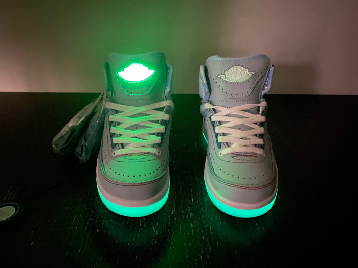 titan x air jordan 2  dq7691-419