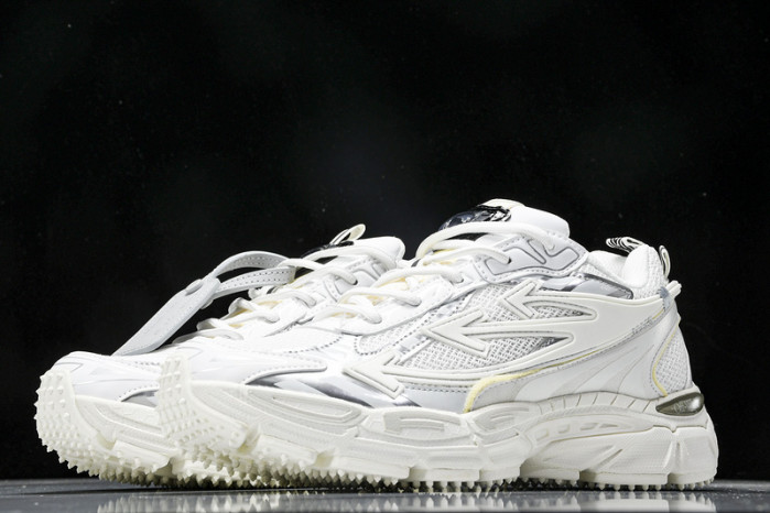 c/o sneakers co-002
