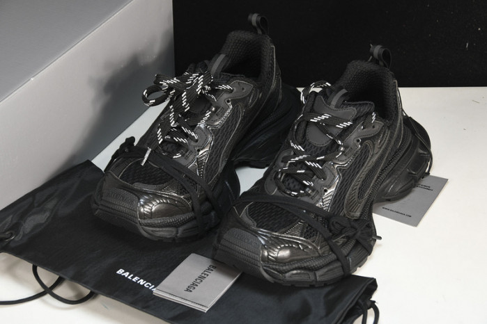 Ba*len*cia*ga track trainer btt-079