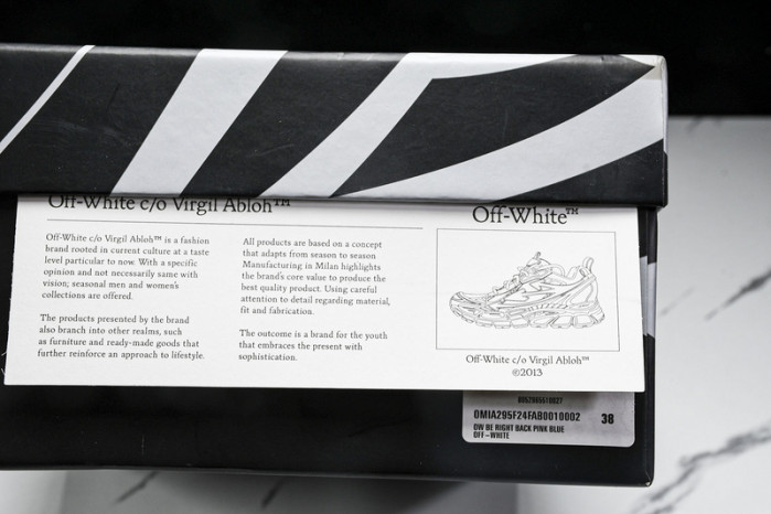 c/o sneakers co-003