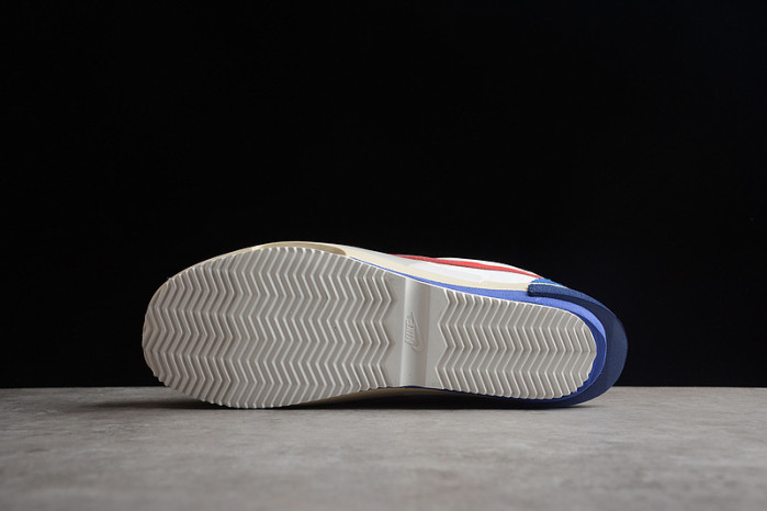 sacai x nike cortez white red navy blue dq0581-100