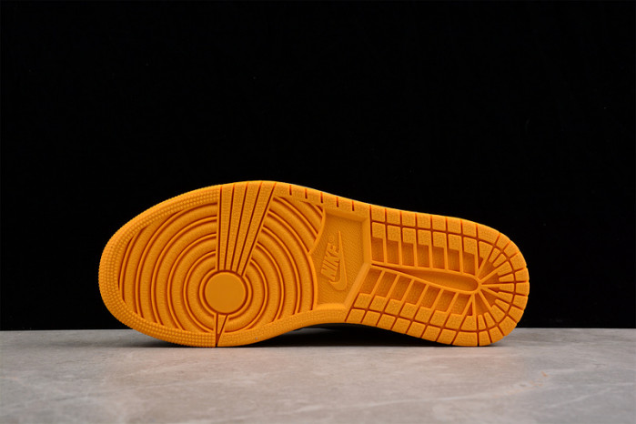 air jordan 1 high og "yellow toe" 555088-711