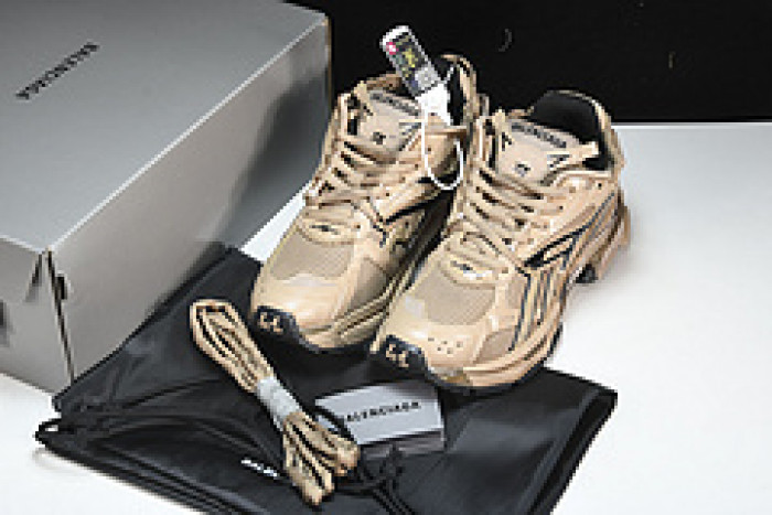 Ba*len*cia*ga track trainer btt-070