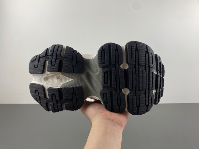b*al*enciaga cargo  bco-001