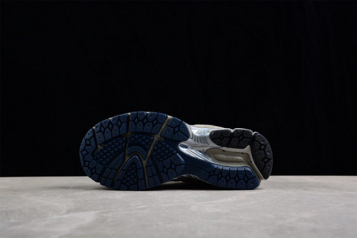 new balance nb-073
