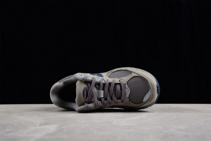 new balance nb-073