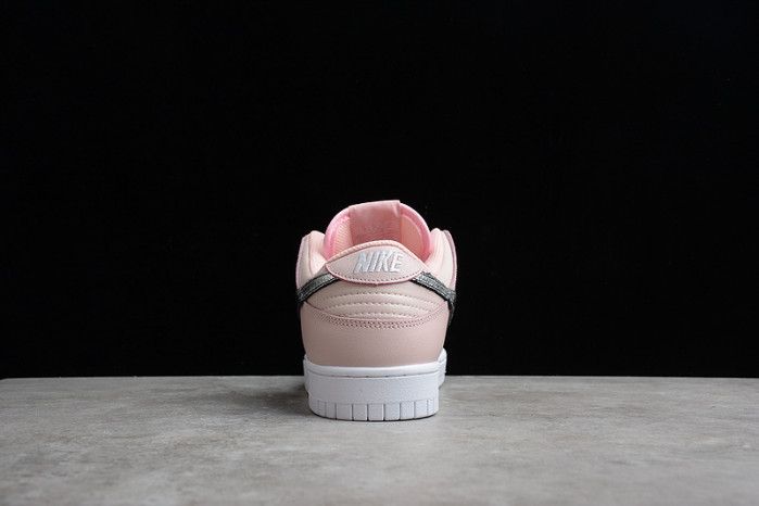 nk dunk low "animal print" dd7099-200