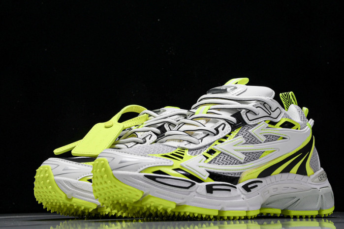 c/o sneakers co-009