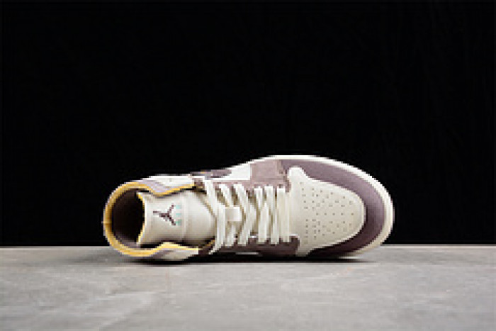 air jordan 1 mid dm9652-102