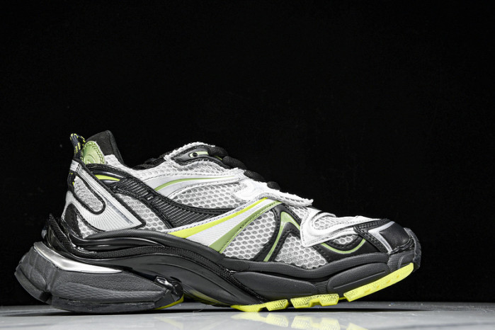 Ba*len*cia*ga track runner btt-205
