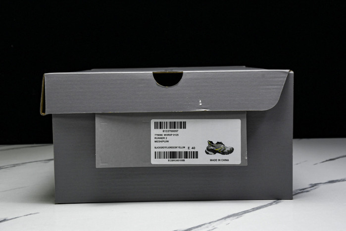 Ba*len*cia*ga track runner btt-205