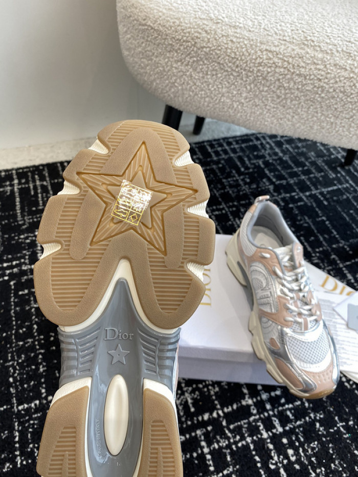 d*r  sneakers   drs-002