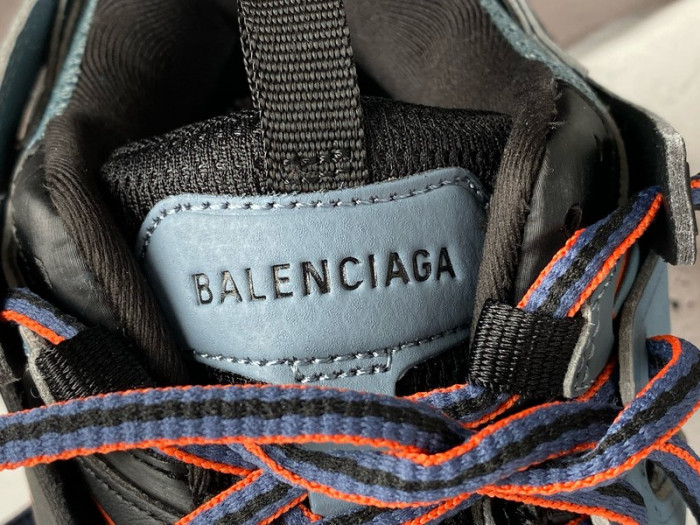 Ba*len*cia*ga track trainer btt-015