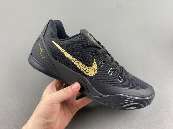 nike kobe 646701-701