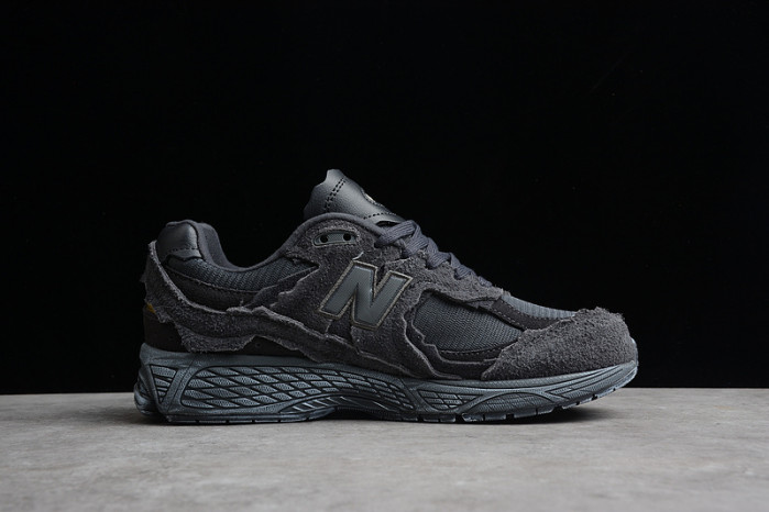 new balance "protection pack" m2002rdb