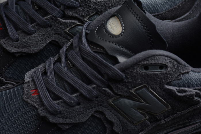 new balance "protection pack" m2002rdb