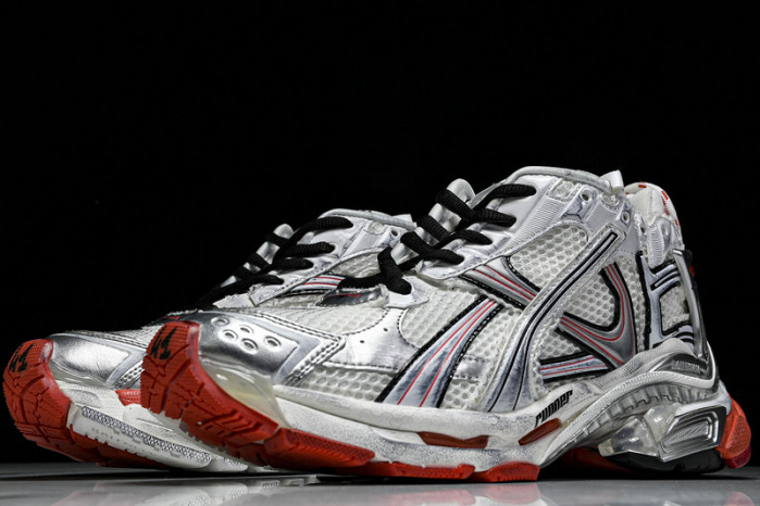 Ba*len*cia*ga track runner btt-193