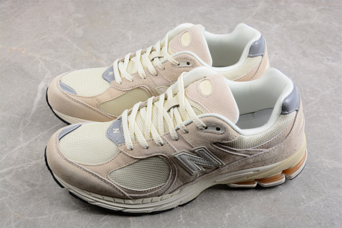 new balance nb-051