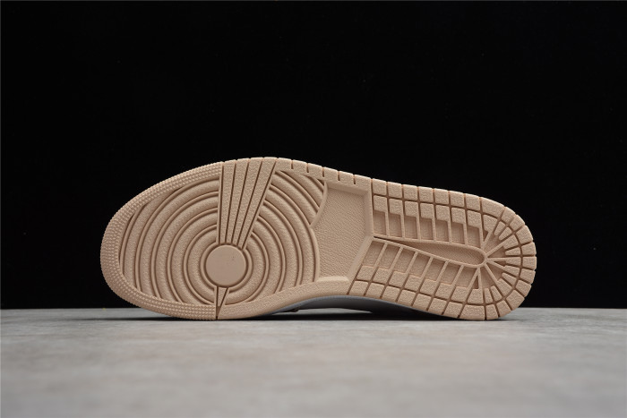 bur sneaker