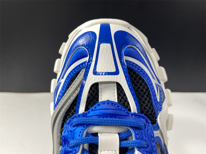 Ba*len*cia*ga track trainer