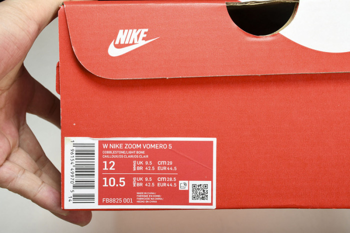 nike air zoom vomero 5 fb8825-001