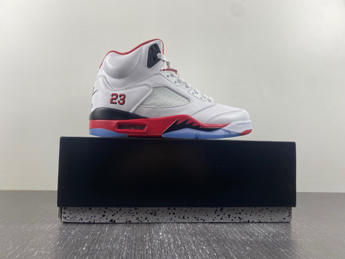 air jordan 5 low 136027-120