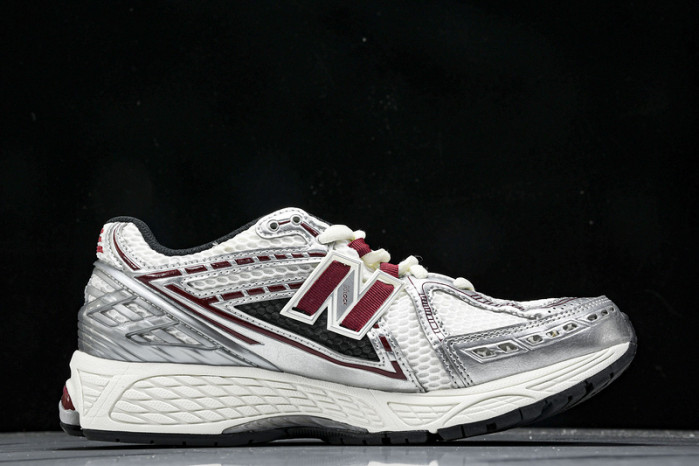 new balance nb-116