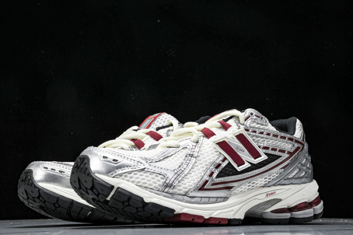 new balance nb-116