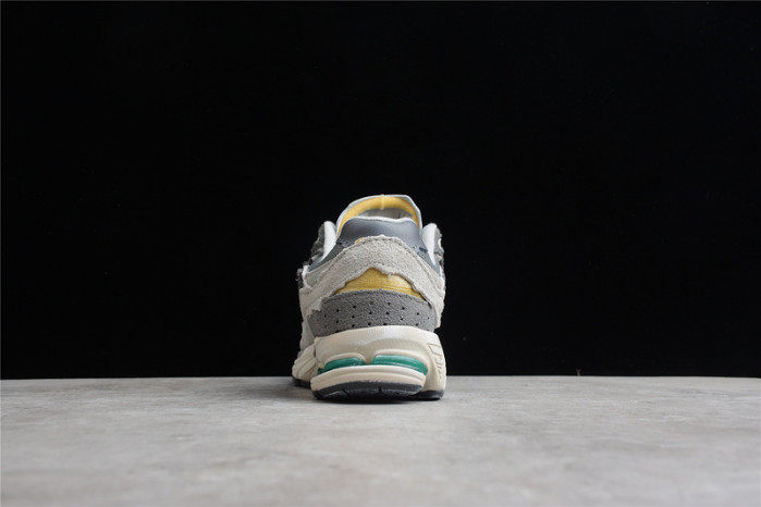 new balance nb-025