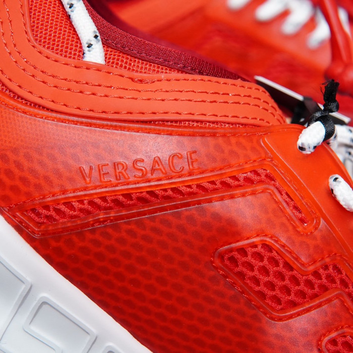 versac*e