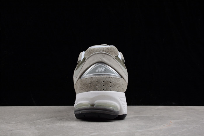 new balance nb-032