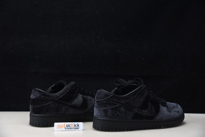 dover street market x nike sb dunk low black dh2686-002