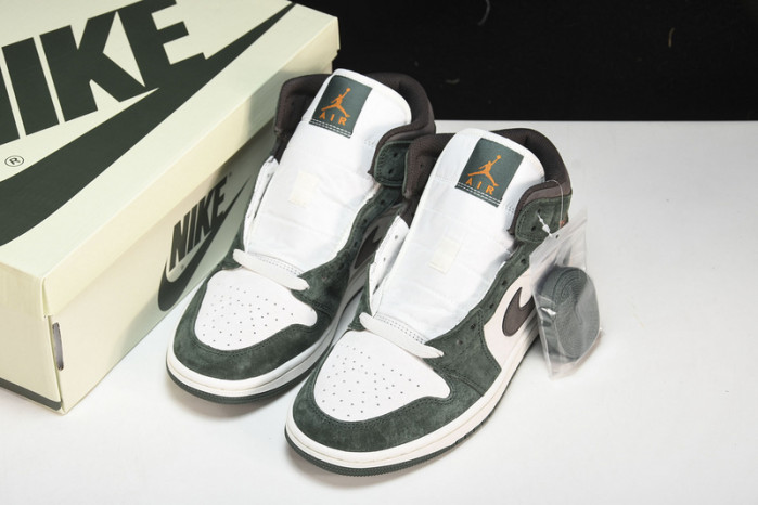 air jordan 1 mid 554766-002