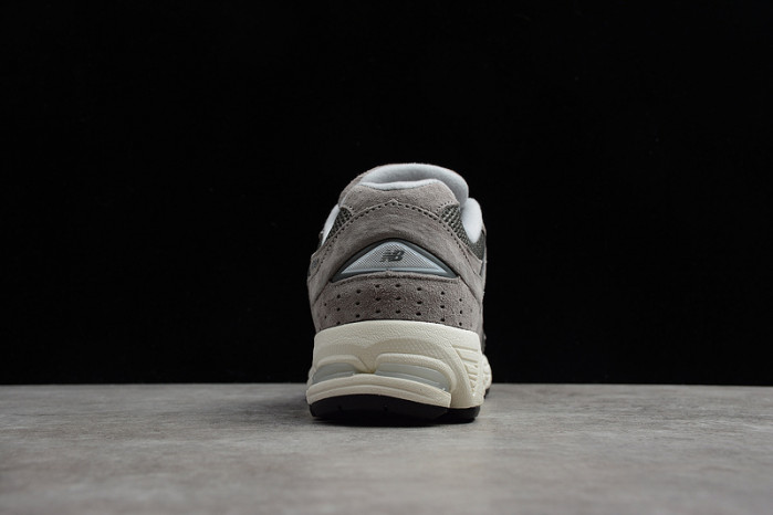new balance nb-030